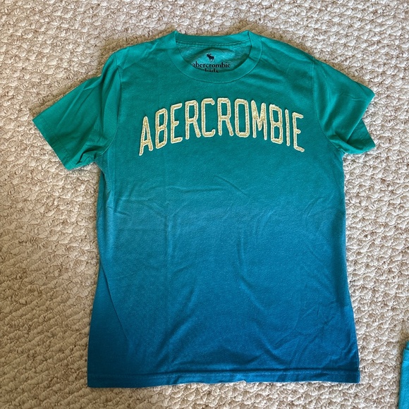 Abercrombie kids - boys tshirts size 11/12 - Picture 2 of 7